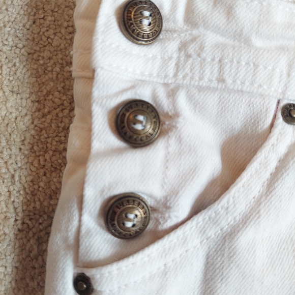 Burberry White Denim Shorts - Picture 5 of 11